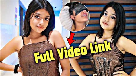 indian girl leaked porn|Indian New Videos